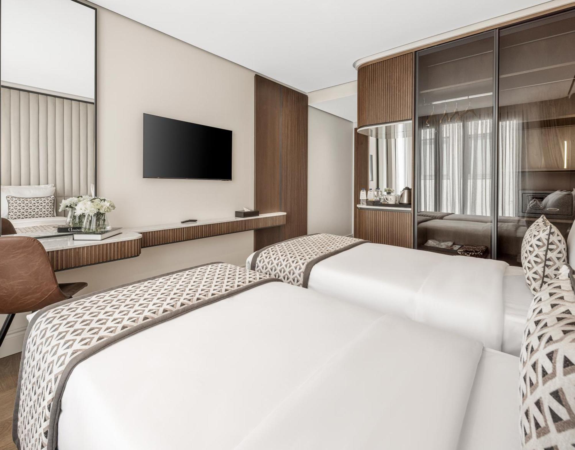 Dream Inn Karakoey Bosphorus Istanbul Bagian luar foto