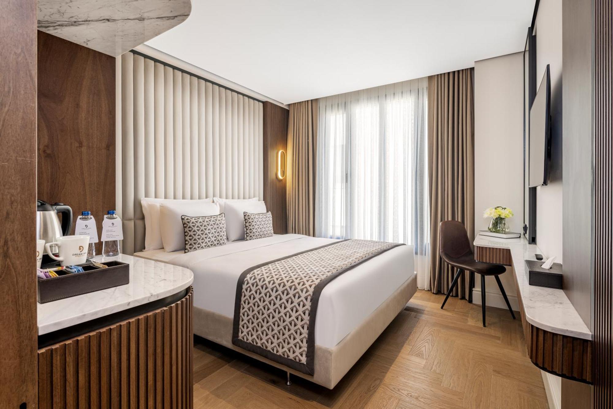 Dream Inn Karakoey Bosphorus Istanbul Bagian luar foto