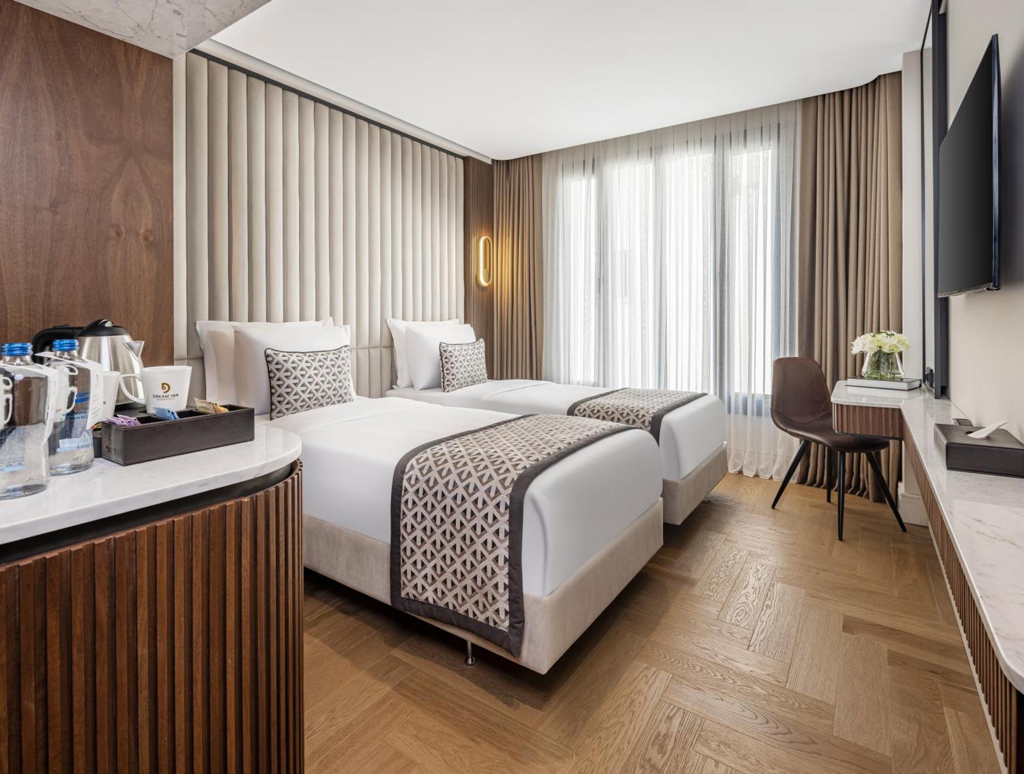 Dream Inn Karakoey Bosphorus Istanbul Bagian luar foto