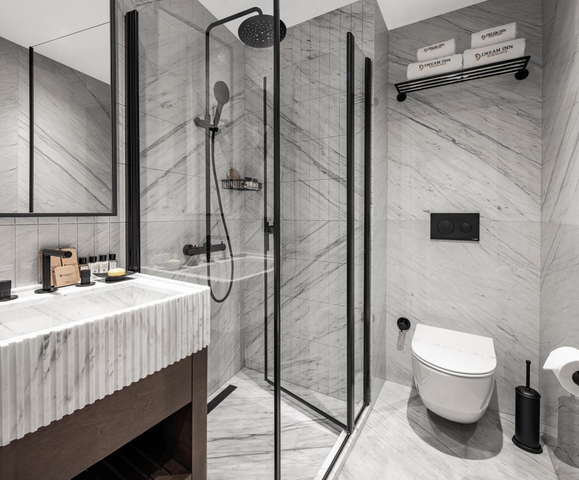 Dream Inn Karakoey Bosphorus Istanbul Bagian luar foto