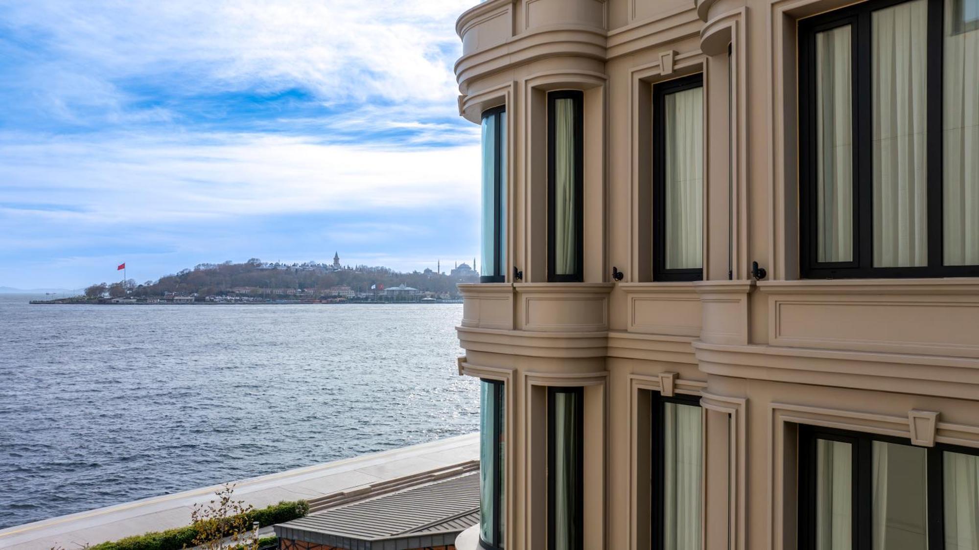 Dream Inn Karakoey Bosphorus Istanbul Bagian luar foto