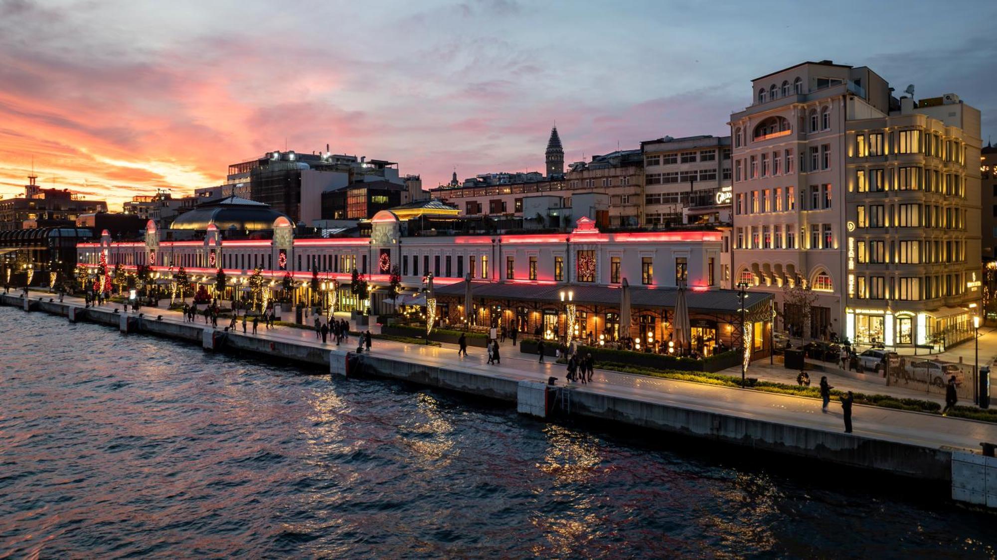 Dream Inn Karakoey Bosphorus Istanbul Bagian luar foto