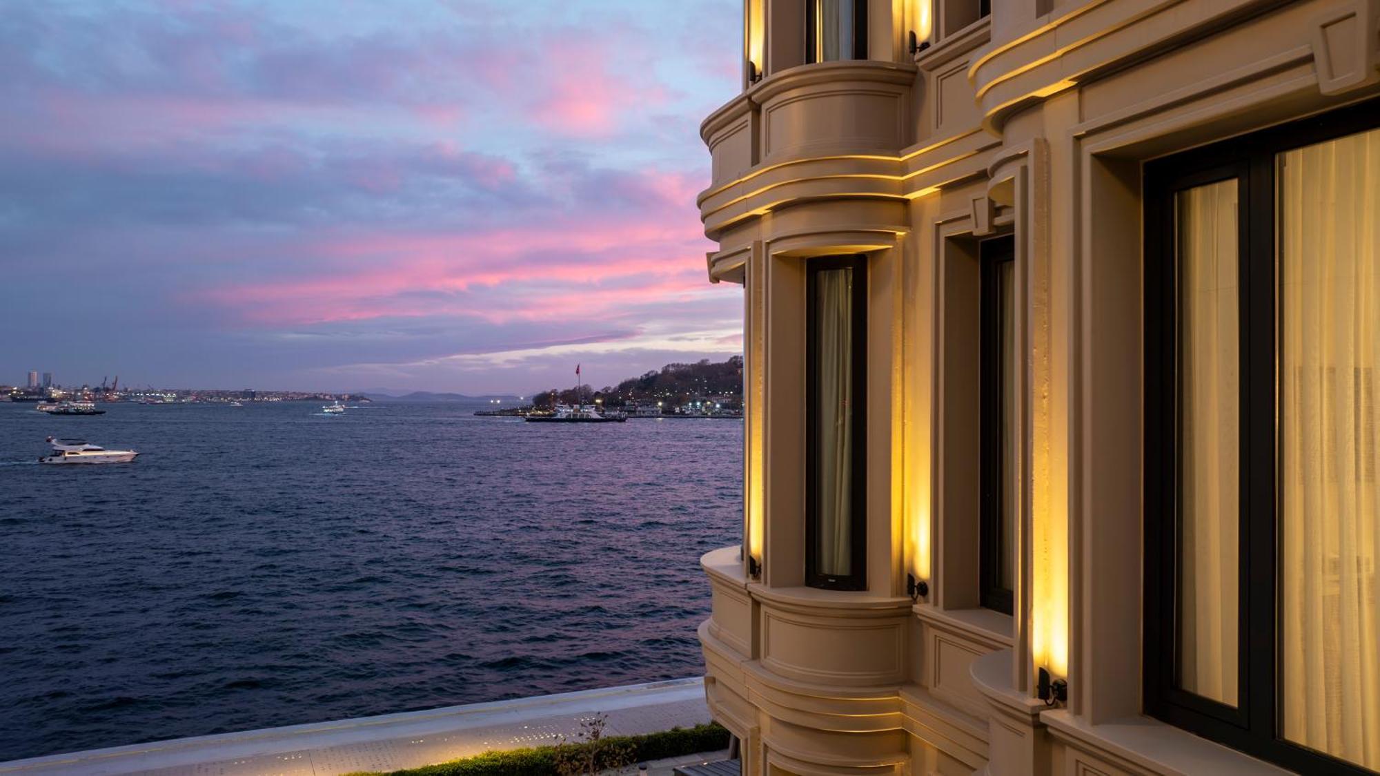Dream Inn Karakoey Bosphorus Istanbul Bagian luar foto