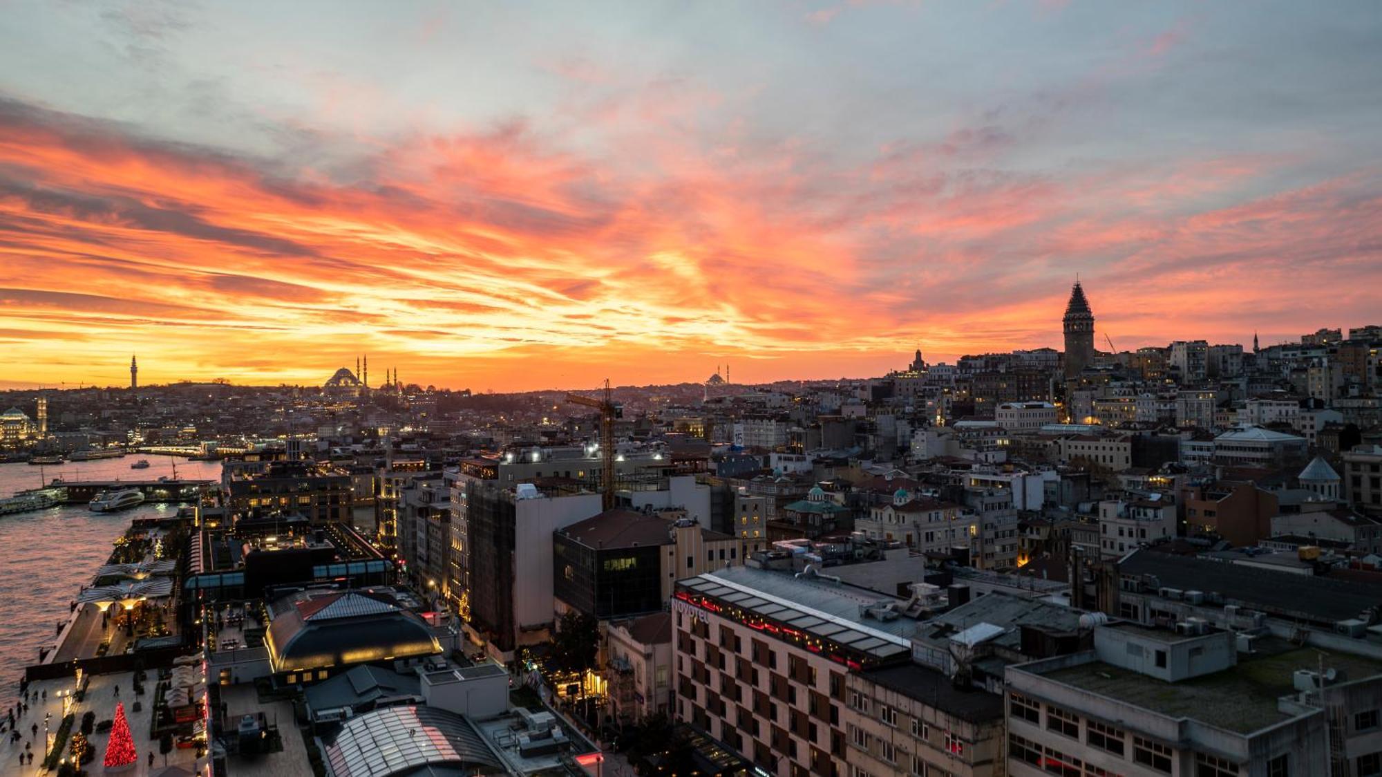Dream Inn Karakoey Bosphorus Istanbul Bagian luar foto