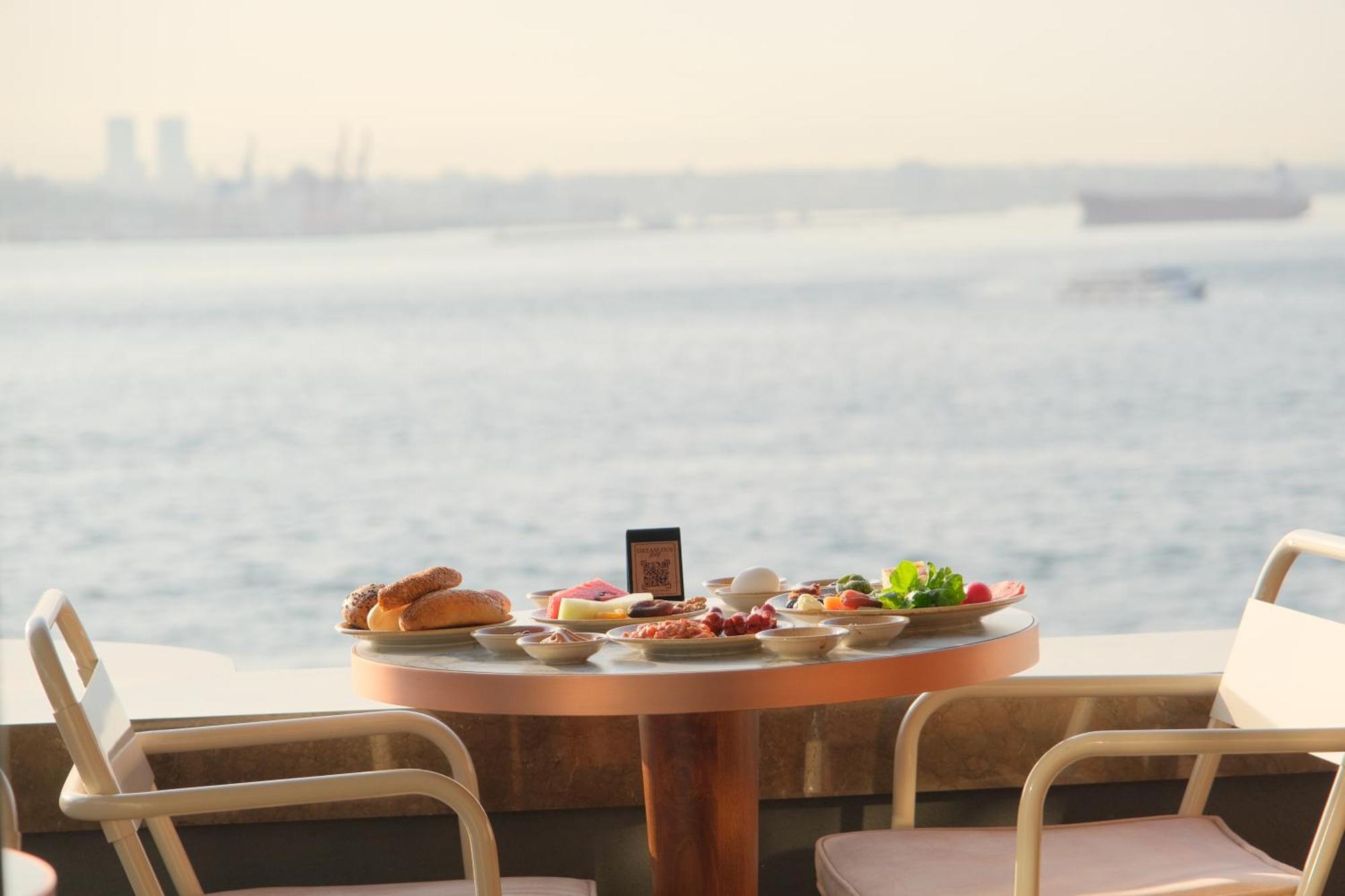 Dream Inn Karakoey Bosphorus Istanbul Bagian luar foto